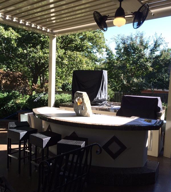 Denver Pergola with Outdoor Kitchen