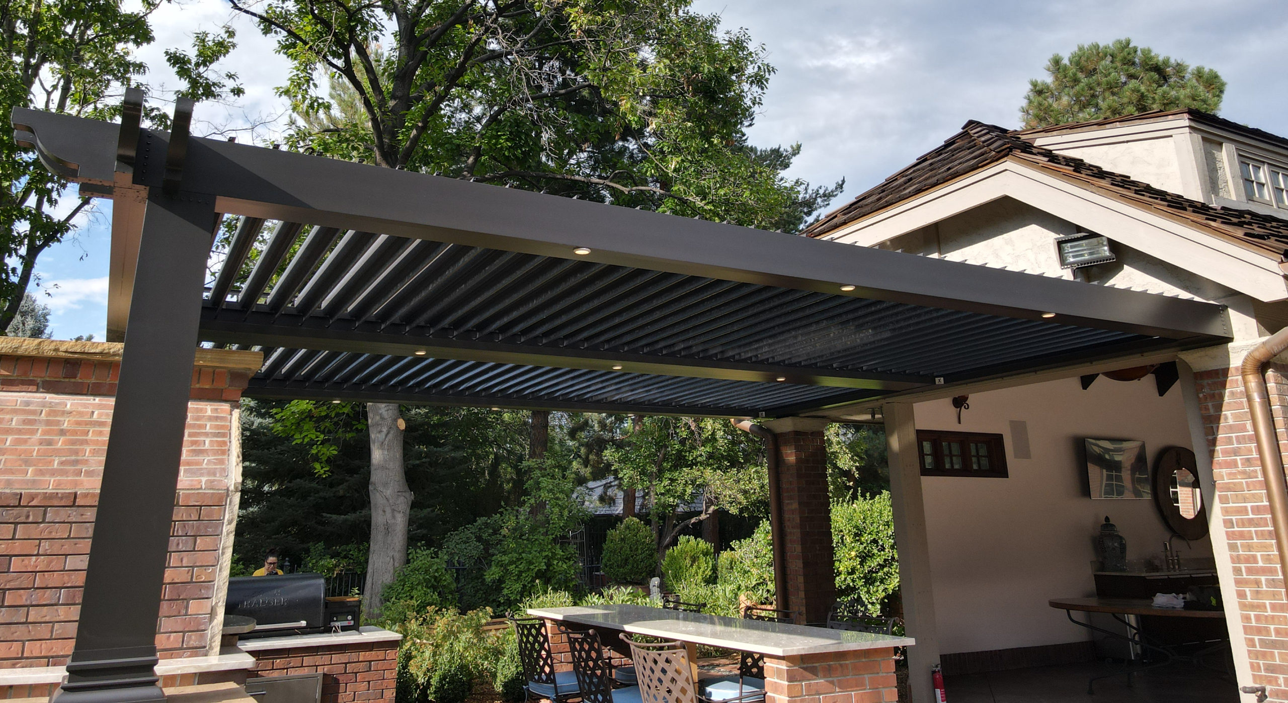 Residential Pergola Cherry Hills installation of a StruXure Aluminum Pergola